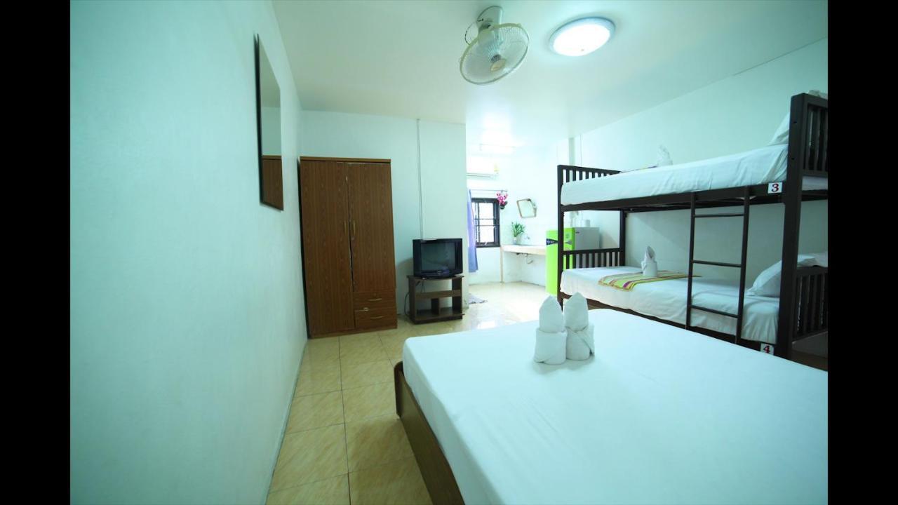 Little Austria Tams Guesthouse Чавенг Бийч Екстериор снимка
